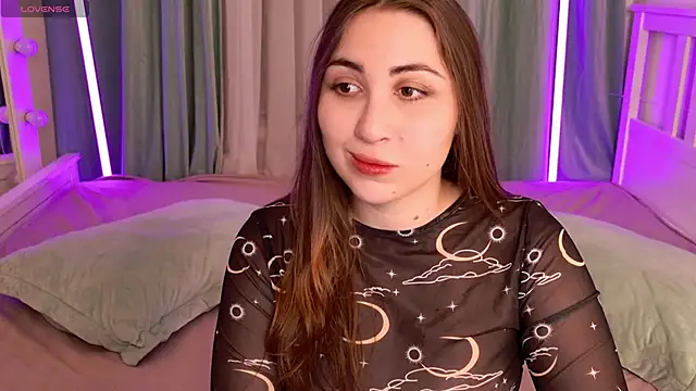 Snapshot of WinryRoss chatting on 12/05/25, 05:16 WinryRoss online show from 12/05/25, 05:16