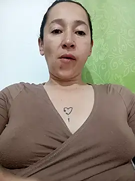 emilypoppy3 online show from 02/17/26, 08:26