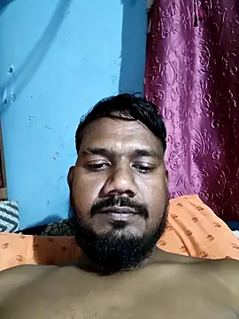 Snapshot of Killerdad55 chatting on 10/28/25, 03:36 Killerdad55 online show from 10/28/25, 03:36