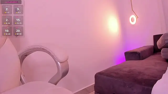 Snapshot of aprilebony_ chatting on 01/15/25, 04:54 aprilebony online show from 01/15/25, 04:54