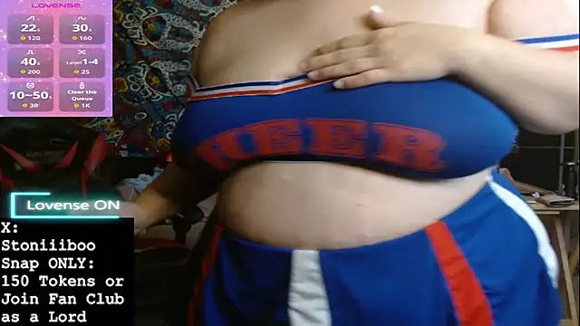 Stoniiiboo online show from 11/29/25, 01:36