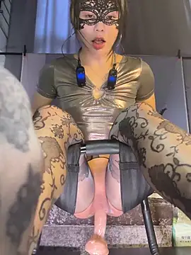 Game yoyo online show from 04/17/26, 02:36