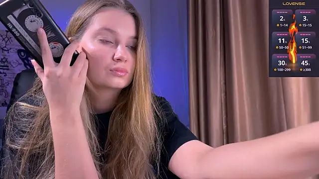 Femdom Lola online show from 12/18/25, 11:05