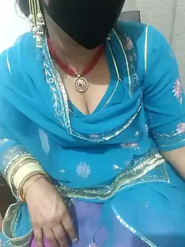 Snapshot of Nandani-rathore007 chatting on 03/08/25, 01:50 Nandani-rathore007 online show from 03/08/25, 01:50