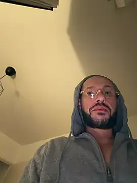 Guitccch online show from 03/15/26, 01:11