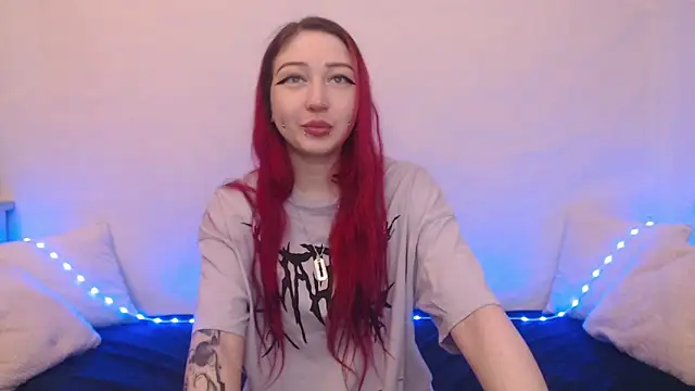 Snapshot of Emily_hardcore chatting on 02/06/25, 11:15 Emily hardcore online show from 02/06/25, 11:15