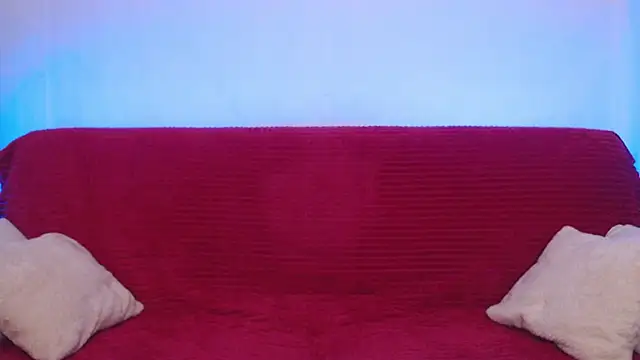 Snapshot of Emily_hardcore chatting on 11/03/25, 09:05 Emily hardcore online show from 11/03/25, 09:05