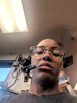 samone9 online show from 02/08/26, 09:07