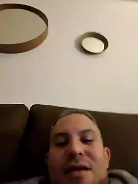 Snapshot of antonioM84 chatting on 01/15/25, 12:09 antonioM84 online show from 01/15/25, 12:09