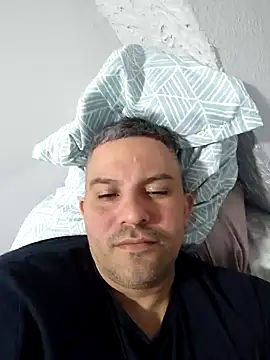 Snapshot of antonioM84 chatting on 01/19/25, 11:53 antonioM84 online show from 01/19/25, 11:53