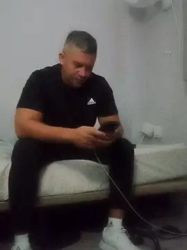 antonioM84 online show from 11/26/25, 06:53