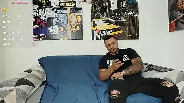 hott dicks online show from 12/19/24, 10:32