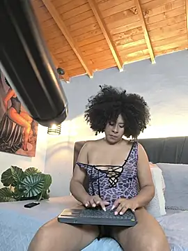 EmmilyBrant online show from 07/16/26, 02:39