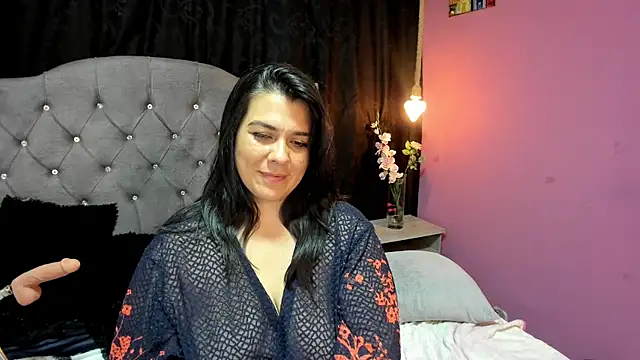 Snapshot of martina_foxy_ chatting on 02/26/25, 09:37 martina foxy online show from 02/26/25, 09:37