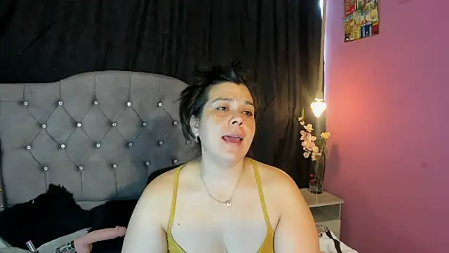 Snapshot of martina_foxy_ chatting on 03/02/25, 07:56 martina foxy online show from 03/02/25, 07:56