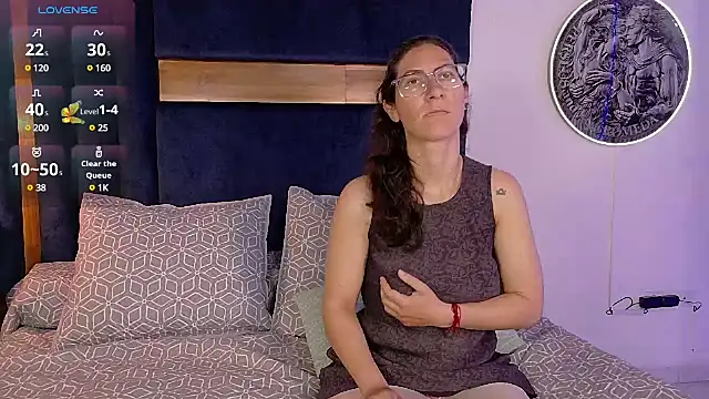 Snapshot of Andromeda-jade chatting on 03/02/25, 05:23 Andromeda-jade online show from 03/02/25, 05:23