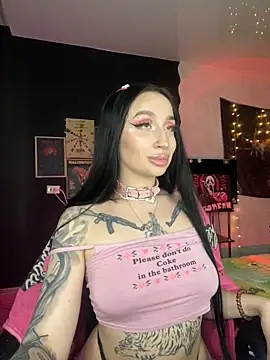 Molly  Moon online show from 12/11/24, 08:36