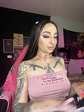 Molly  Moon online show from 12/23/24, 09:05