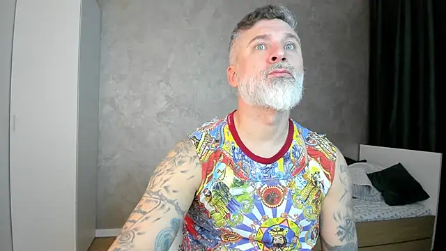 Snapshot of BlowMyXXL chatting on 01/09/25, 07:40 BlowMyXXL online show from 01/09/25, 07:40