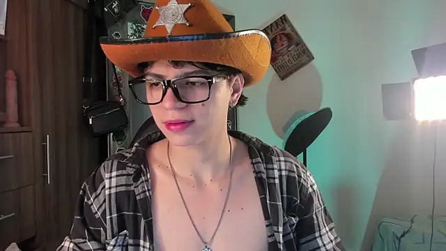 Snapshot of marckalexis chatting on 09/12/25, 01:11 marckalexis online show from 09/12/25, 01:11