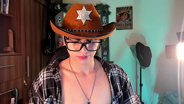 Snapshot of marckalexis chatting on 09/15/25, 02:06 marckalexis online show from 09/15/25, 02:06