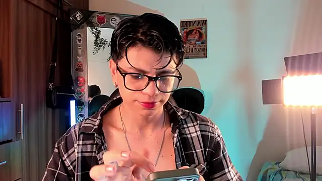 Snapshot of marckalexis chatting on 09/30/25, 02:00 marckalexis online show from 09/30/25, 02:00