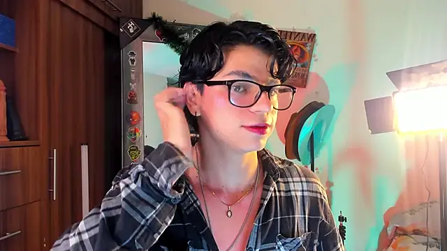 Snapshot of marckalexis chatting on 01/18/26, 01:31 marckalexis online show from 01/18/26, 01:31