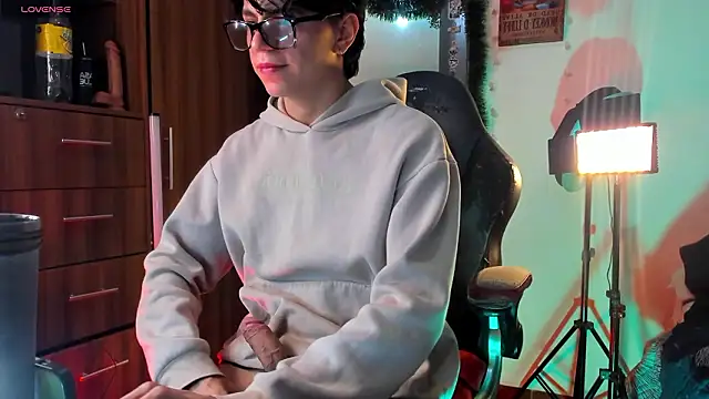 Snapshot of marckalexis chatting on 02/23/26, 02:25 marckalexis online show from 02/23/26, 02:25