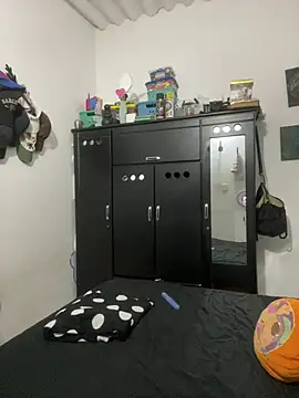 Twinscolom online show from 06/02/26, 03:03