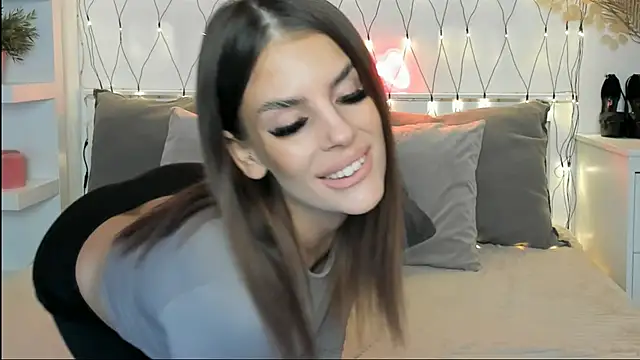 CassyCain online show from 03/03/25, 02:04