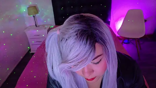 Snapshot of Cuckold_lover69 chatting on 01/03/25, 05:39 Cuckold lover69 online show from 01/03/25, 05:39