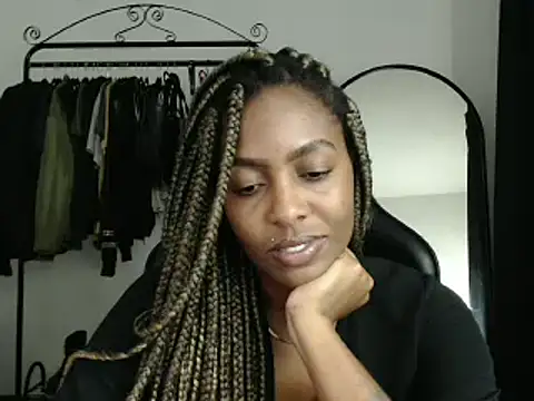 marisilva br online show from 02/13/25, 10:54