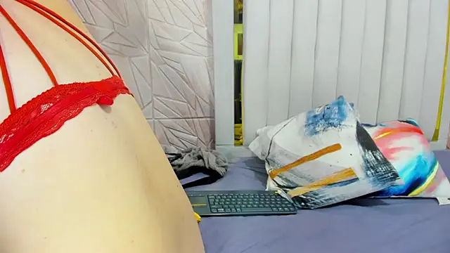 Ammy Connor1 online show from 10/24/25, 08:16