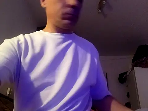 Snapshot of Franc113 chatting on 11/03/25, 09:16 Franc113 online show from 11/03/25, 09:16