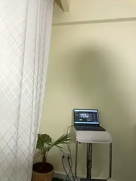 juicybatate online show from 01/12/25, 05:24