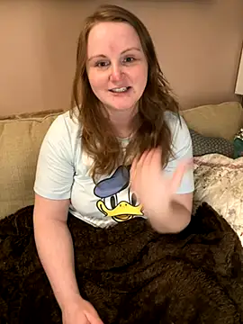 Snapshot of GingerSnap33 chatting on 09/09/25, 03:17 GingerSnap33 online show from 09/09/25, 03:17