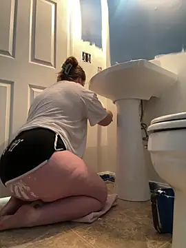 GingerSnap33 online show from 12/21/25, 03:19