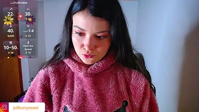 juli05star20 online show from 10/12/25, 09:36