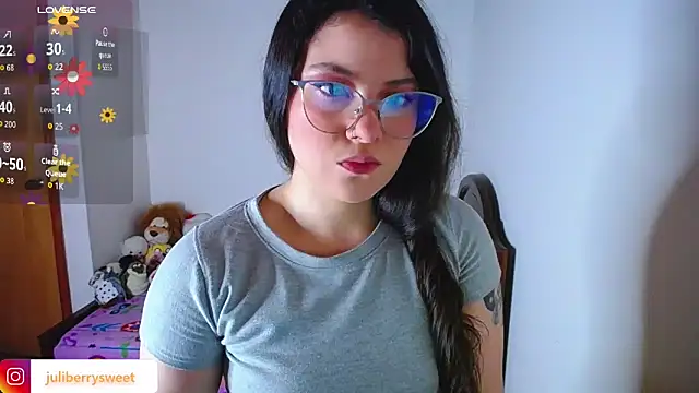 juli05star20 online show from 10/21/25, 03:07