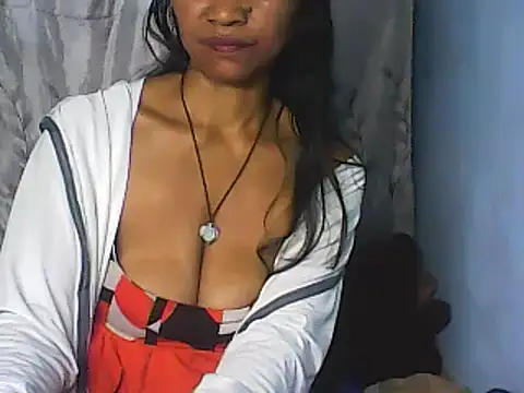 Snapshot of nene_belle chatting on 09/23/25, 05:05 nene belle online show from 09/23/25, 05:05