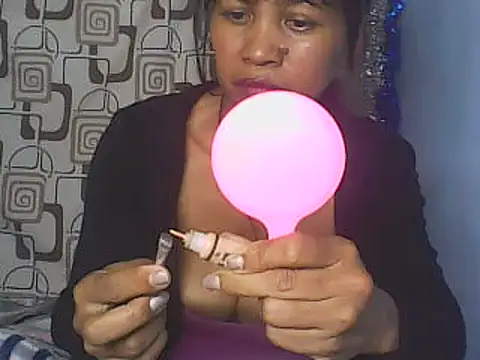 nene belle online show from 03/24/26, 06:07