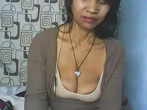 Snapshot of nene_belle chatting on 07/14/26, 05:34 nene belle online show from 07/14/26, 05:34