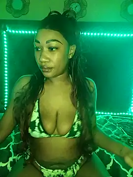 Snapshot of Puneee_Lucee chatting on 11/24/25, 11:15 Puneee Lucee online show from 11/24/25, 11:15