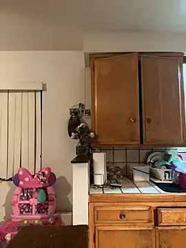 starrynikki online show from 12/08/24, 07:47