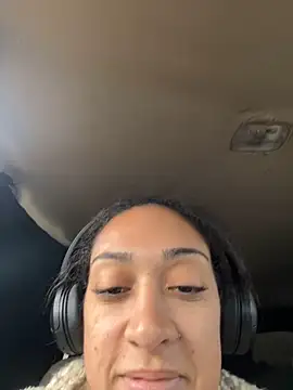 starrynikki online show from 12/22/24, 04:17