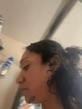 starrynikki online show from 01/03/25, 04:59