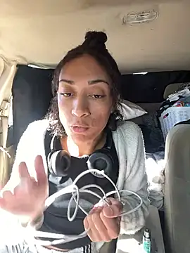 starrynikki online show from 01/12/25, 06:59