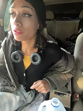 starrynikki online show from 01/28/25, 12:26