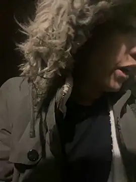 starrynikki online show from 01/30/25, 01:10