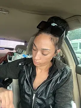 starrynikki online show from 02/12/25, 09:11